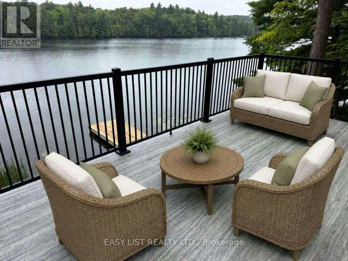 72 Dragonfly Lane, South Frontenac, ON, K0H 2L0