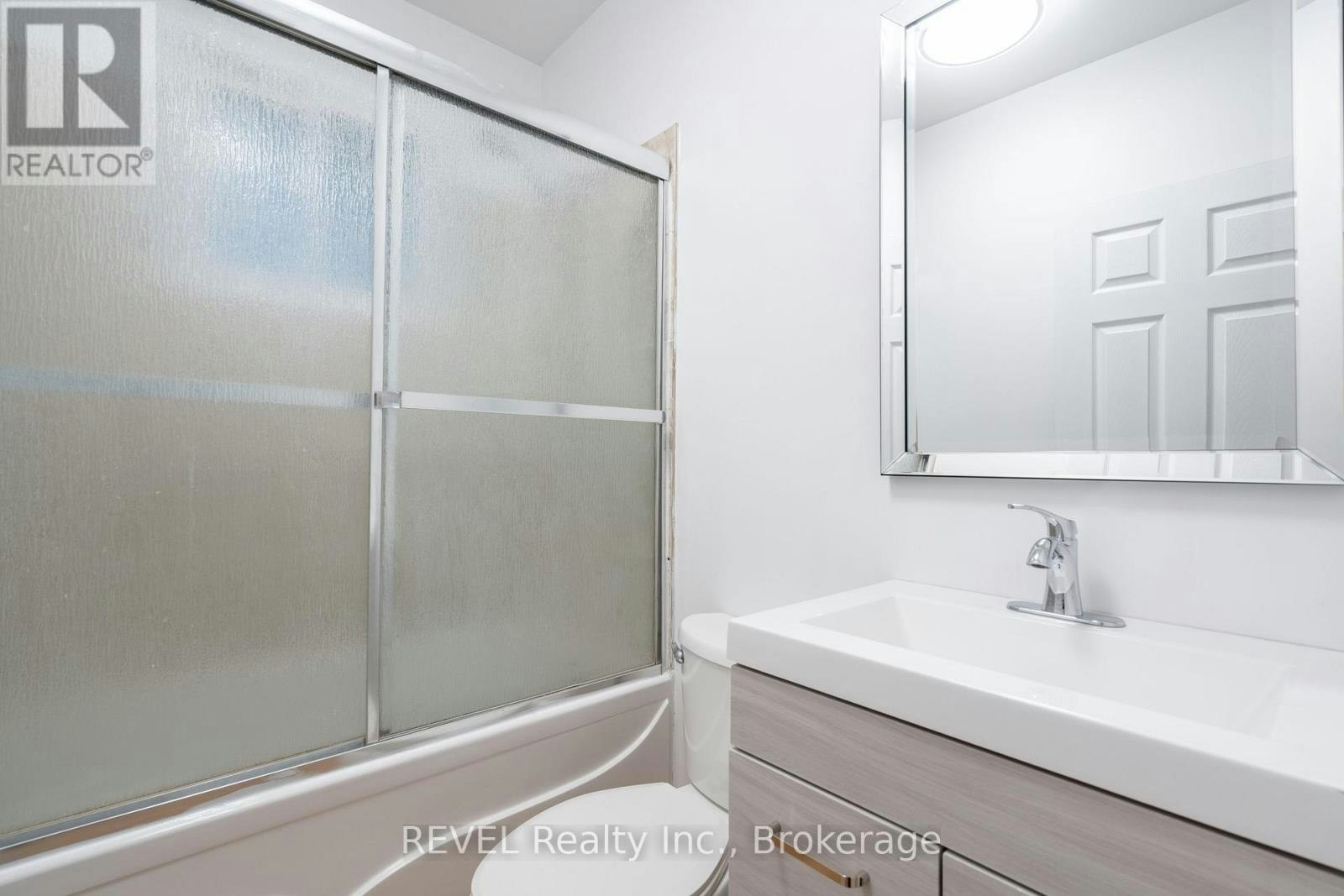MAIN-4762 Kincaid Place, Niagara Falls, ON, L2E 1C5 - 10