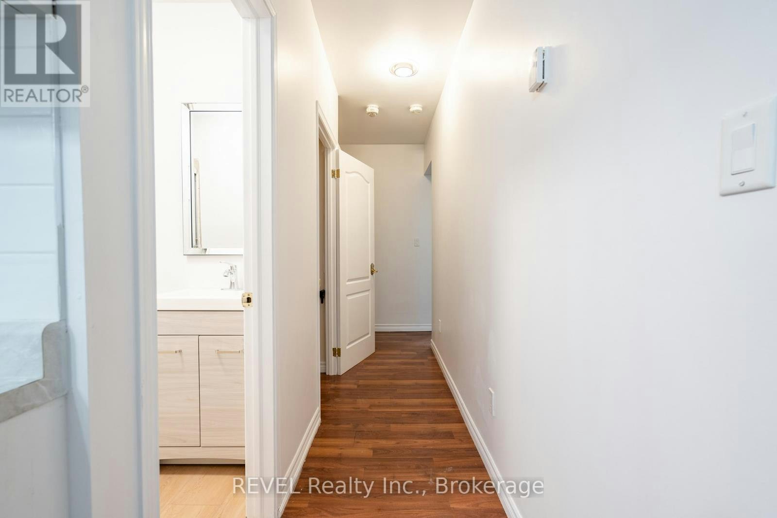 MAIN-4762 Kincaid Place, Niagara Falls, ON, L2E 1C5 - 9