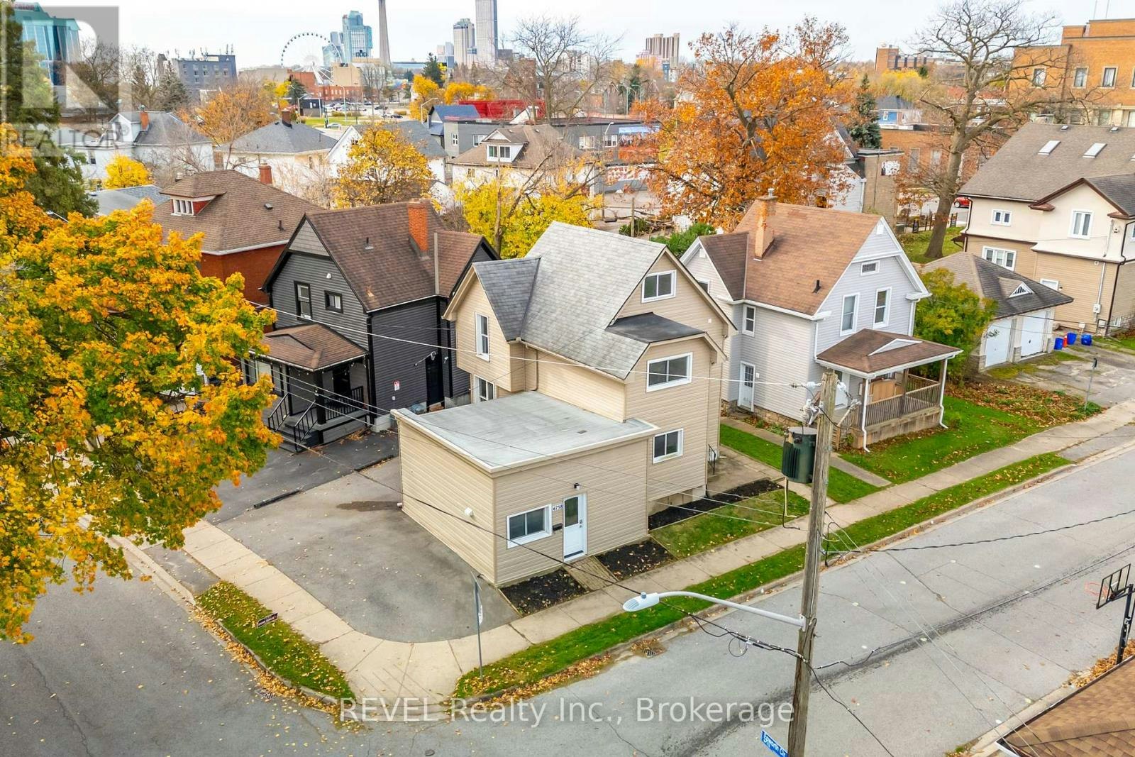 MAIN-4762 Kincaid Place, Niagara Falls, ON, L2E 1C5