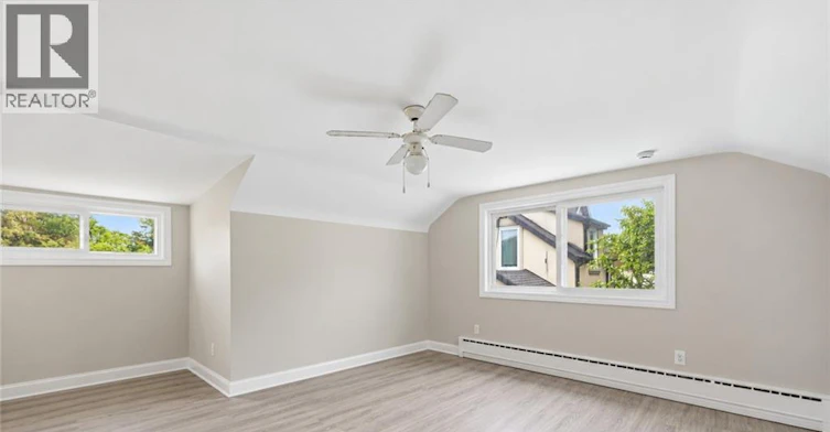90 King Street W, Hamilton, ON, L8G 1H8 - 12