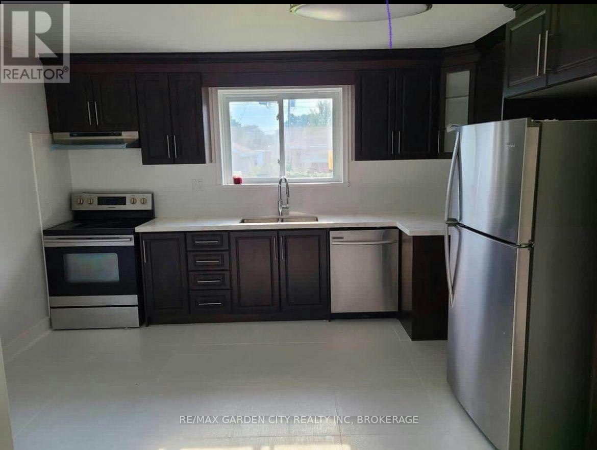 MAIN FLOOR-91 Margery Avenue, St. Catharines, ON, L2R 6K2 - 3