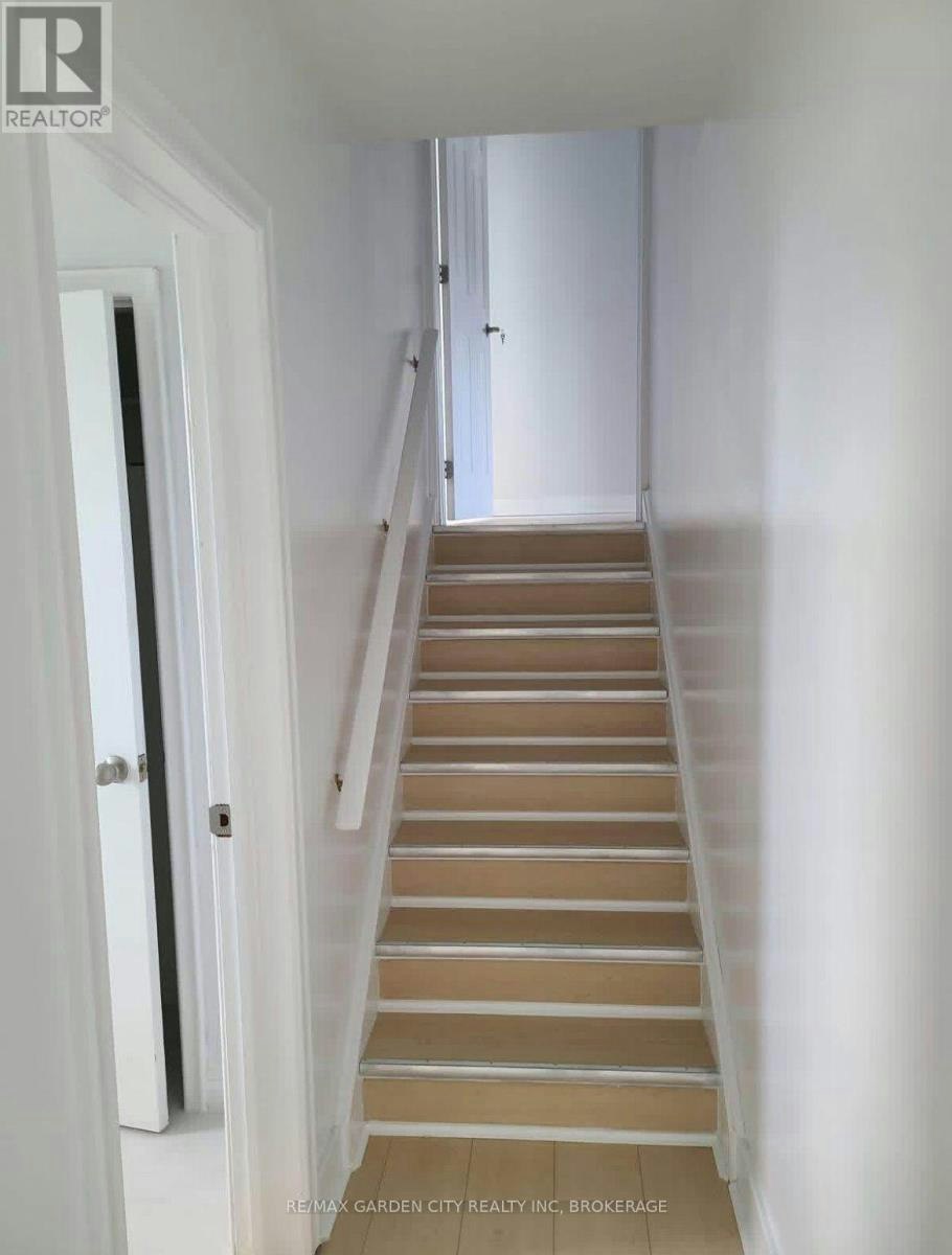 MAIN FLOOR-91 Margery Avenue, St. Catharines, ON, L2R 6K2 - 9