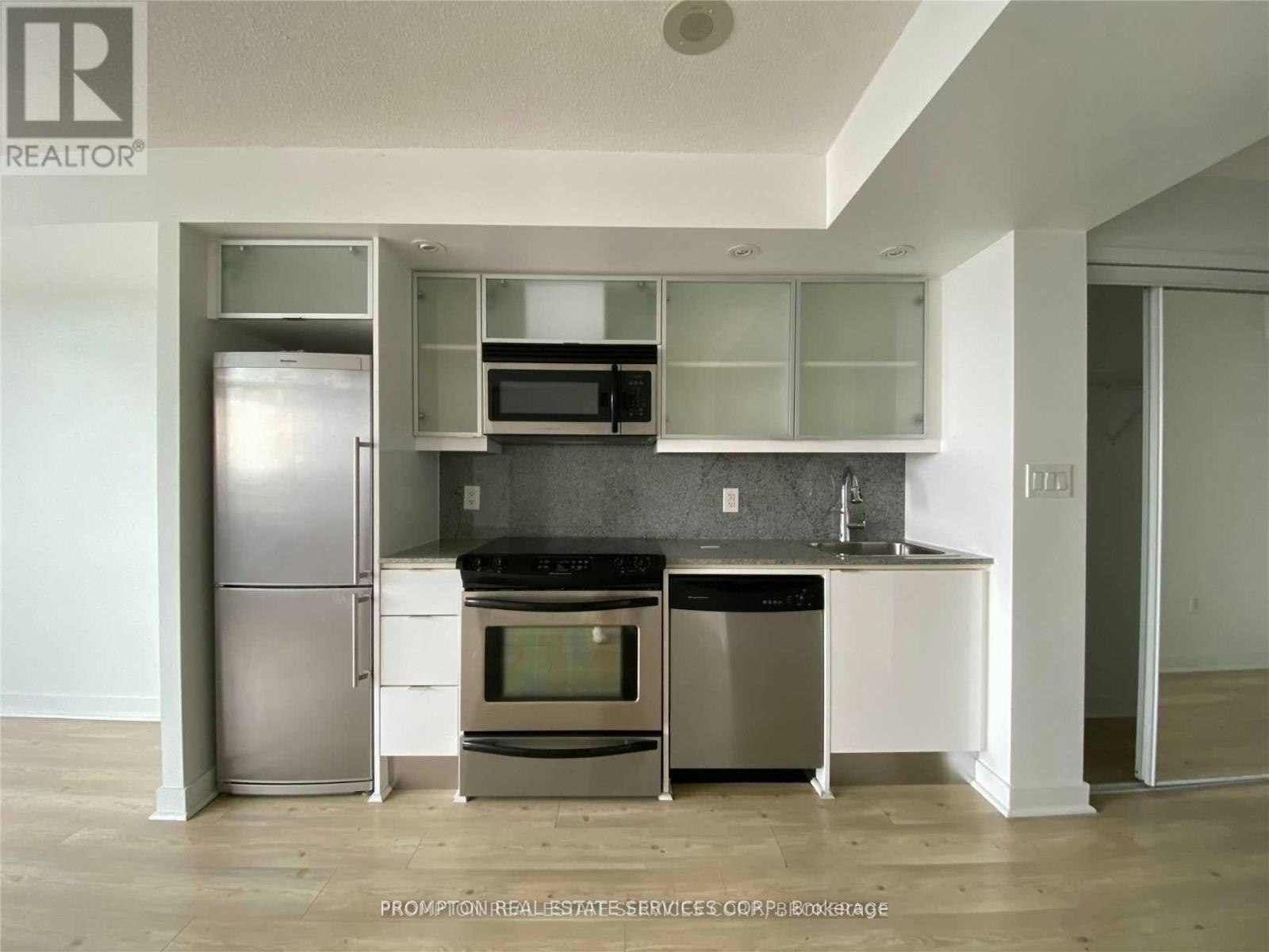 3901-25 Telegram Mews, Toronto, ON, M5V 3Z1 - 5