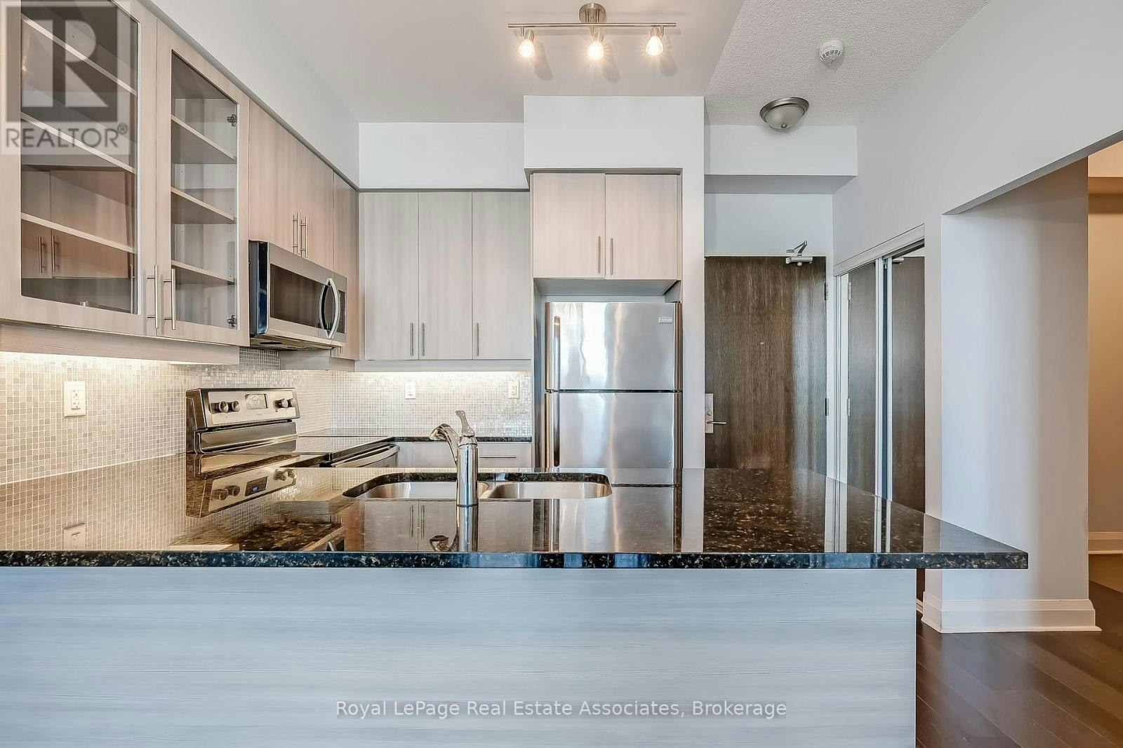 513-1185 The Queensway, Toronto, ON, M8Z 0C6 - 6