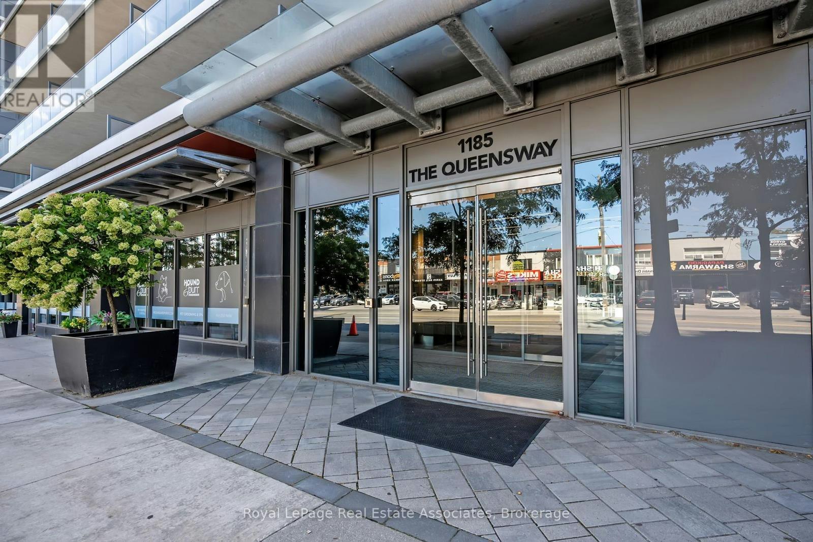 513-1185 The Queensway, Toronto, ON, M8Z 0C6 - 3