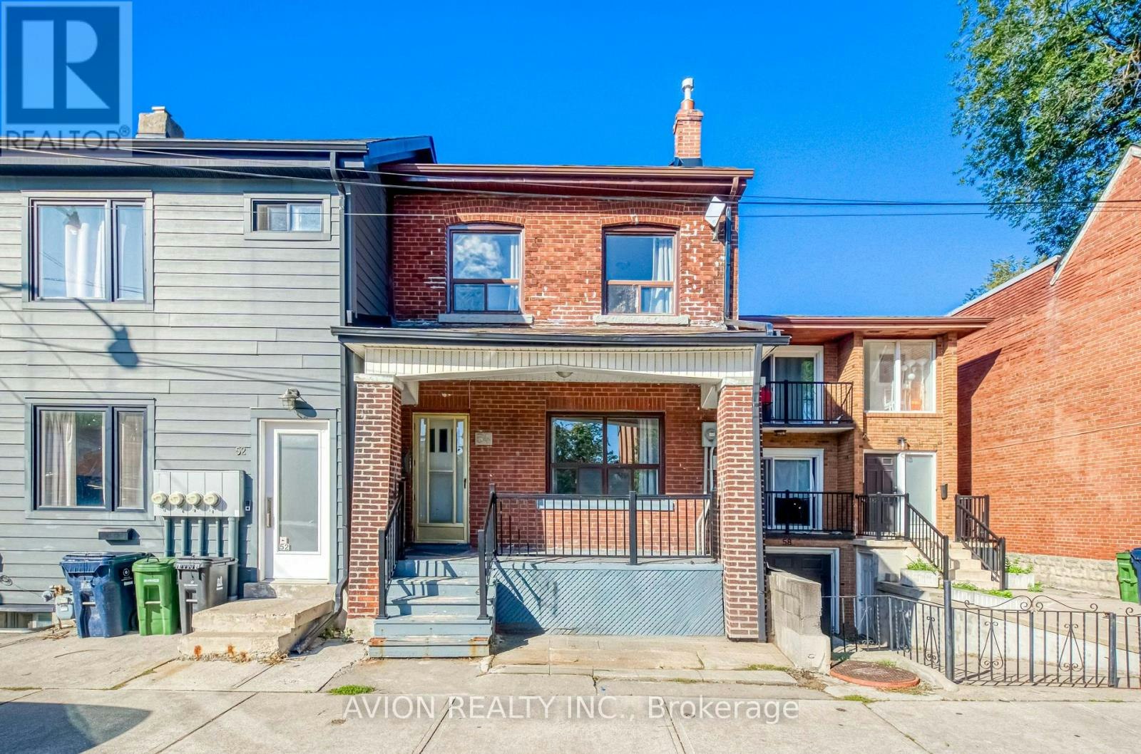 54 Ryerson Avenue, Toronto, ON, M5T 2P5