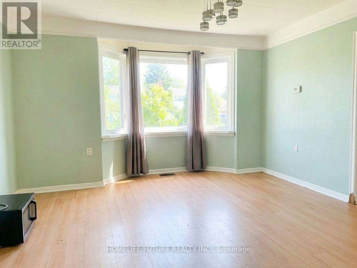 125 Annes Street, Whitby, ON, L1N 5K2 - 4