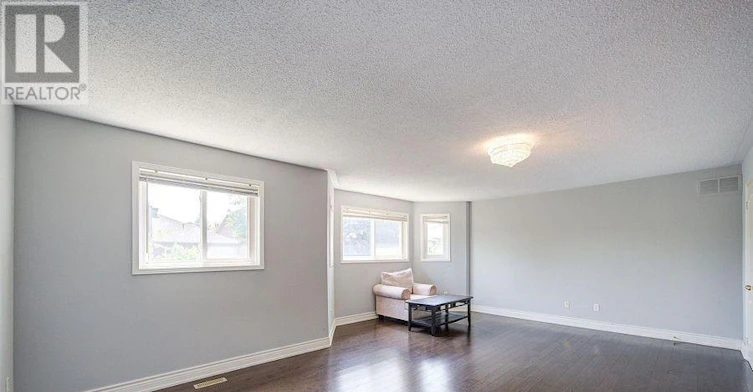 29 Charrington Crescent, Markham, ON, L3R 0R2 - 10