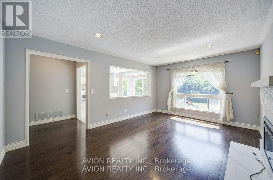 29 Charrington Crescent, Markham, ON, L3R 0R2 - 8