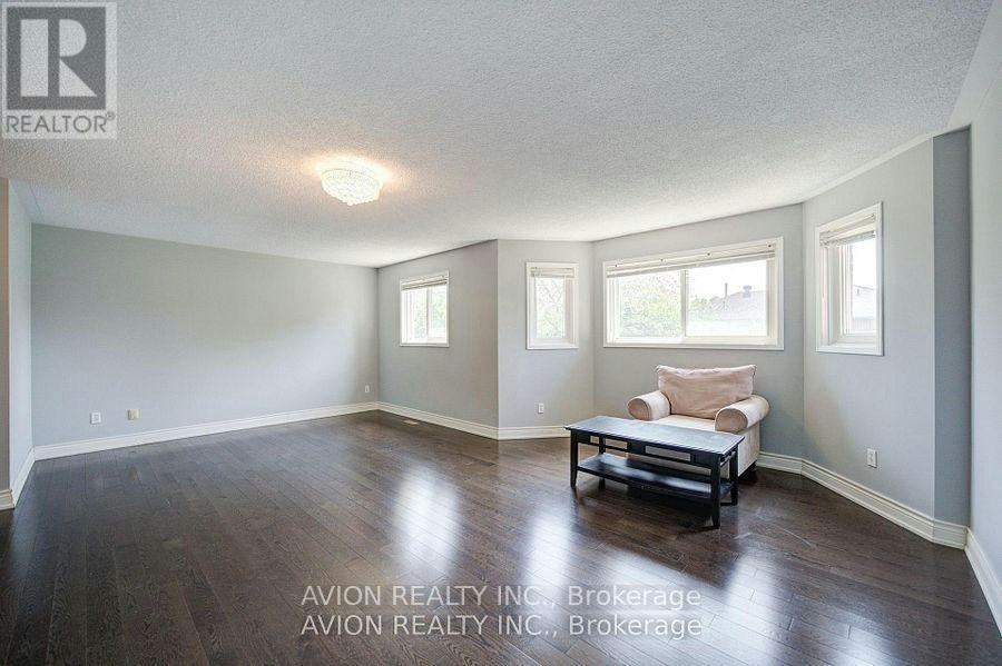 29 Charrington Crescent, Markham, ON, L3R 0R2 - 9