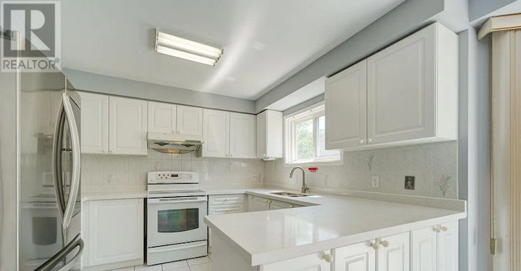 29 Charrington Crescent, Markham, ON, L3R 0R2 - 7