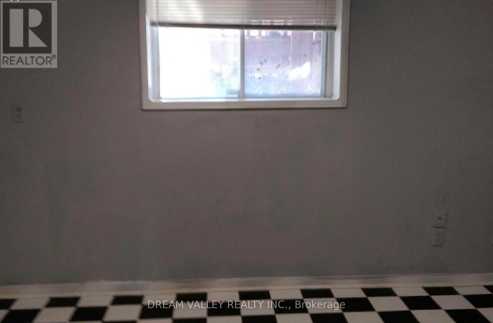 BASEMENT-275 Waterford Gate, Pickering, ON, L1V 6N3 - 7