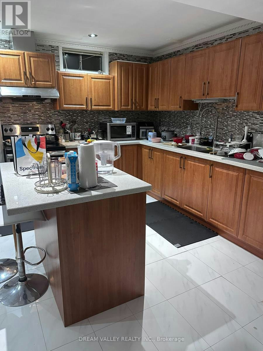 BASEMENT-275 Waterford Gate, Pickering, ON, L1V 6N3 - 5