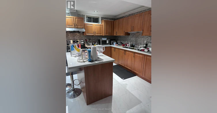 BASEMENT-275 Waterford Gate, Pickering, ON, L1V 6N3 - 5
