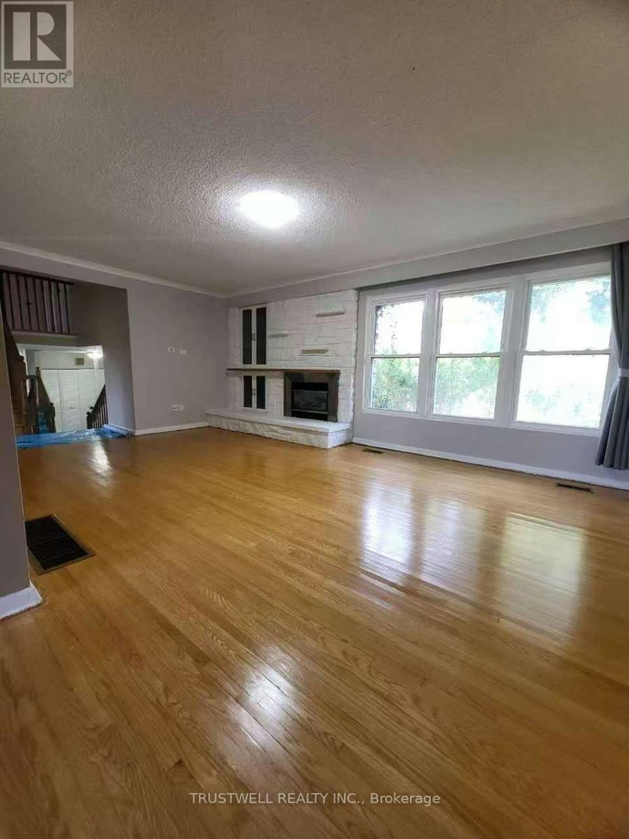 38 Rosscowan Crescent, Toronto, ON, M1W 1K7 - 2