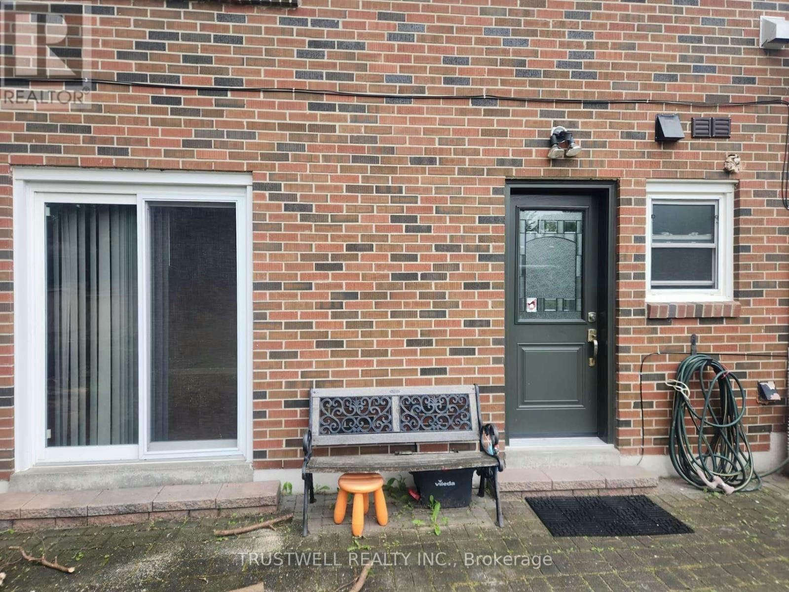 MAIN-38 Rosscowan Crescent, Toronto, ON, M1W 1K7