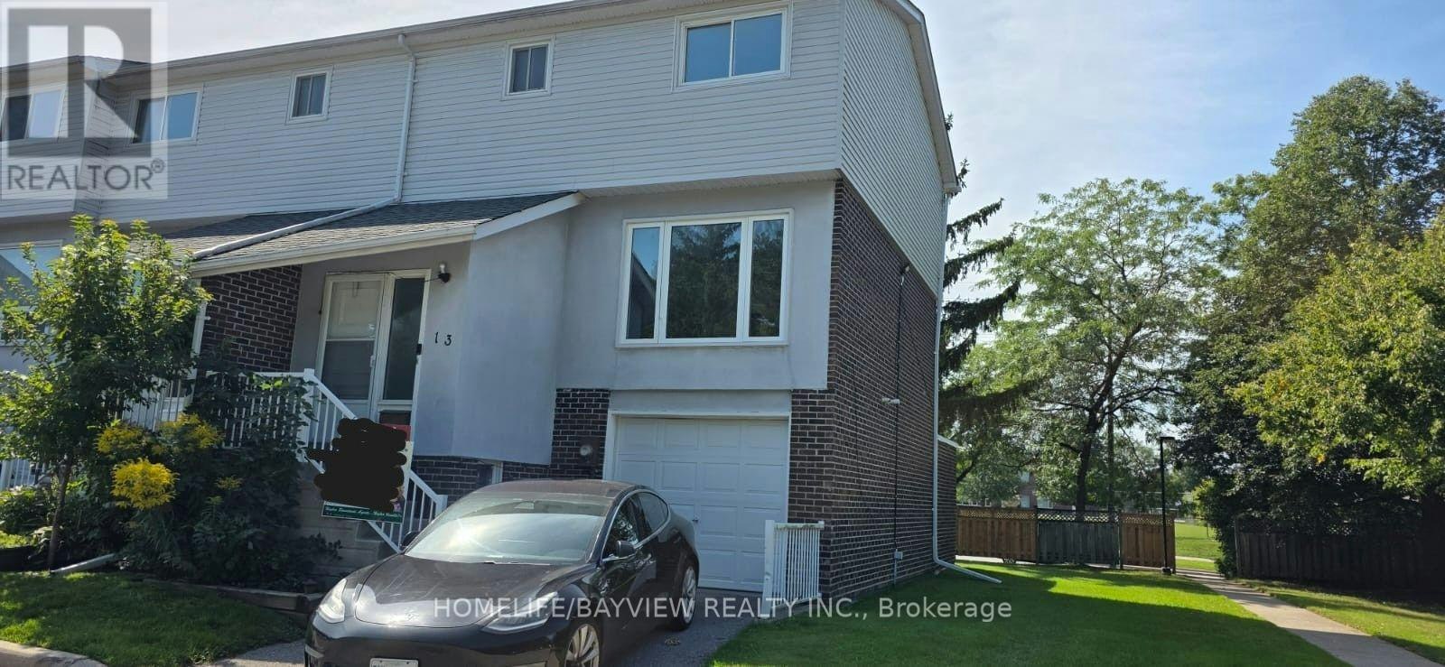 13-303 Garden Street, Whitby, ON, L1N 3W3
