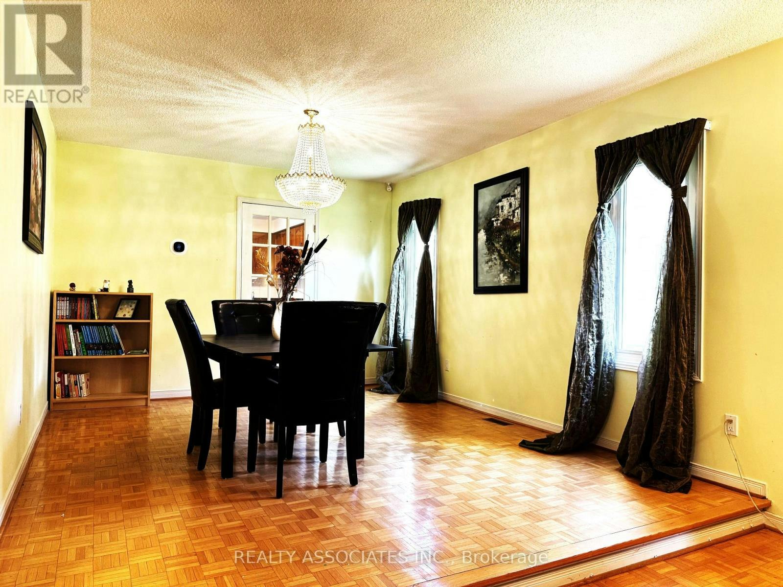 46 Lagani Avenue, Richmond Hill, ON, L4B 3C7 - 4