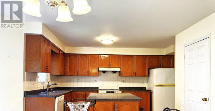 46 Lagani Avenue, Richmond Hill, ON, L4B 3C7 - 8