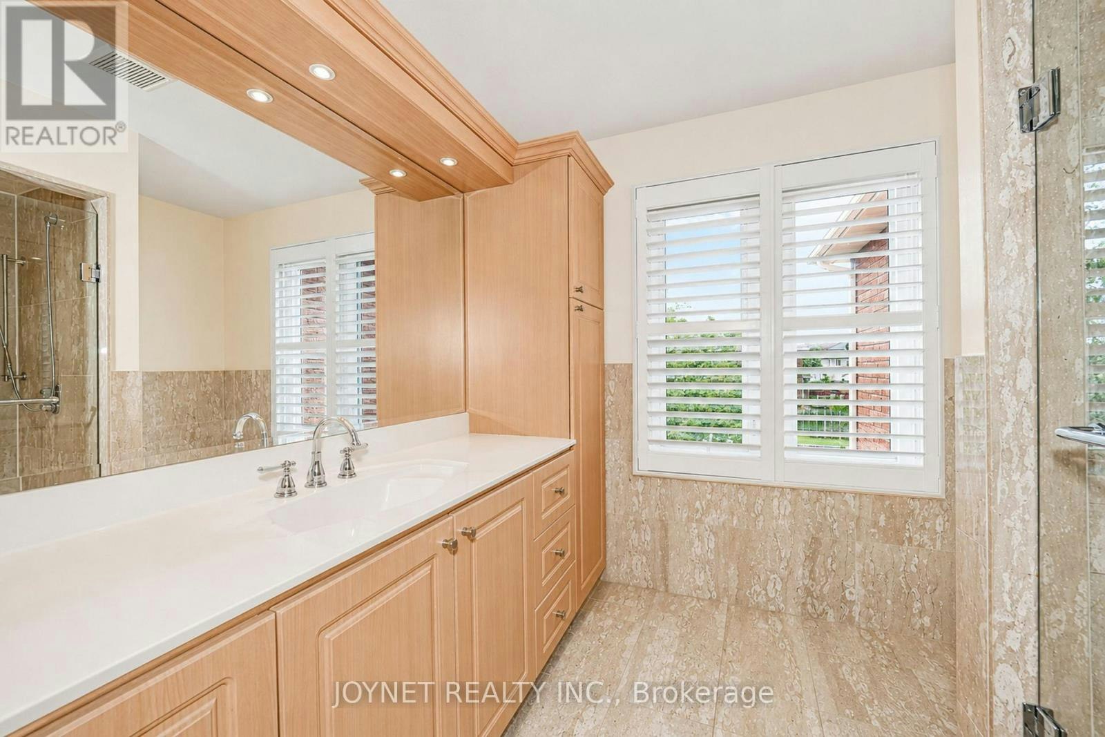 2 Woodriver Street, Richmond Hill, ON, L4S 1B2 - 29