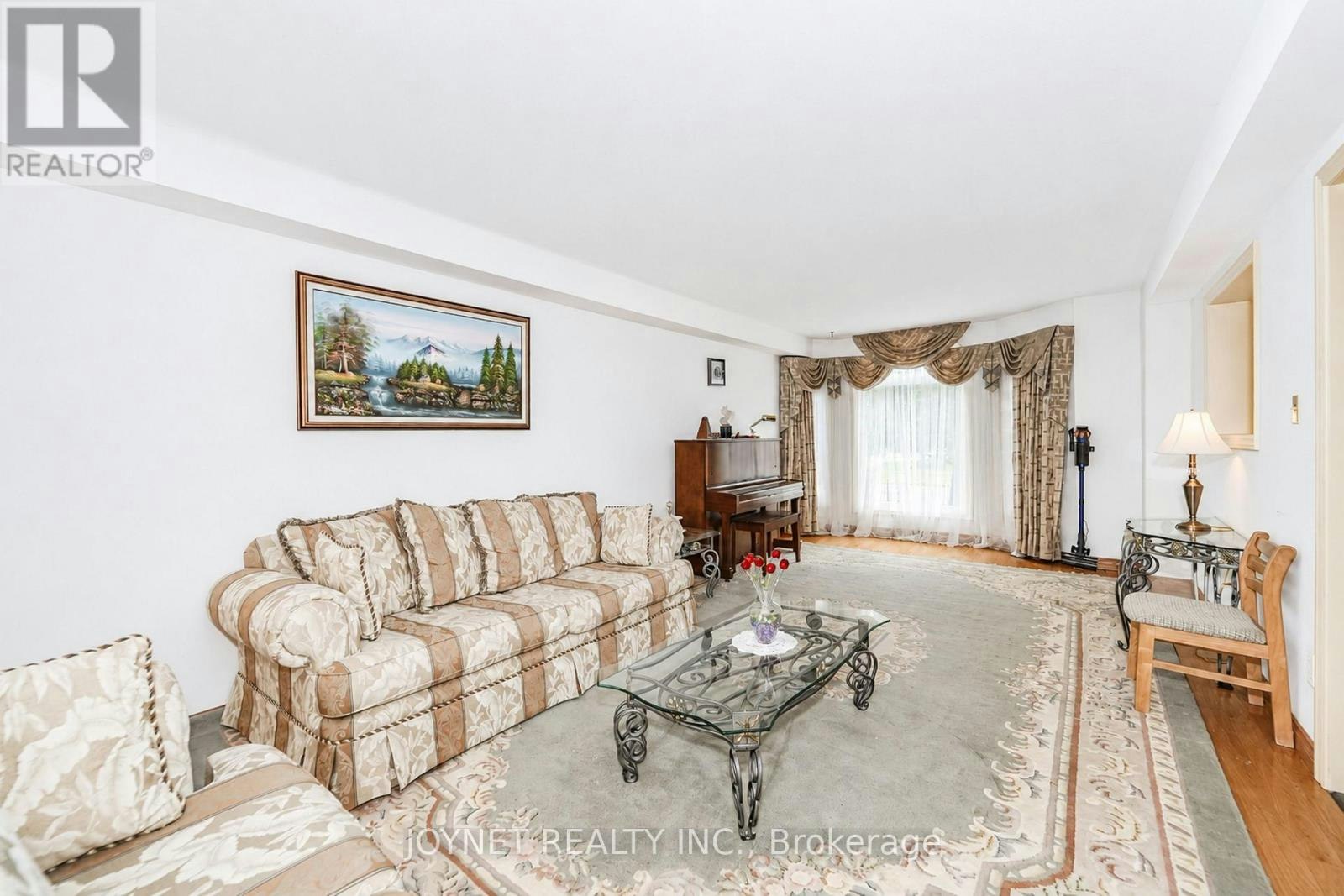2 Woodriver Street, Richmond Hill, ON, L4S 1B2 - 10