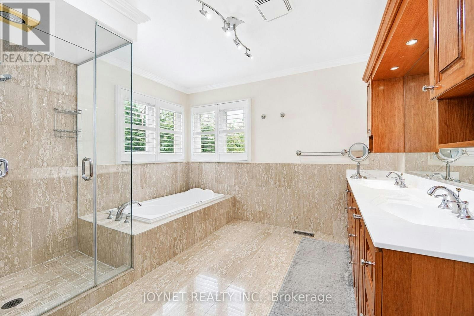 2 Woodriver Street, Richmond Hill, ON, L4S 1B2 - 23