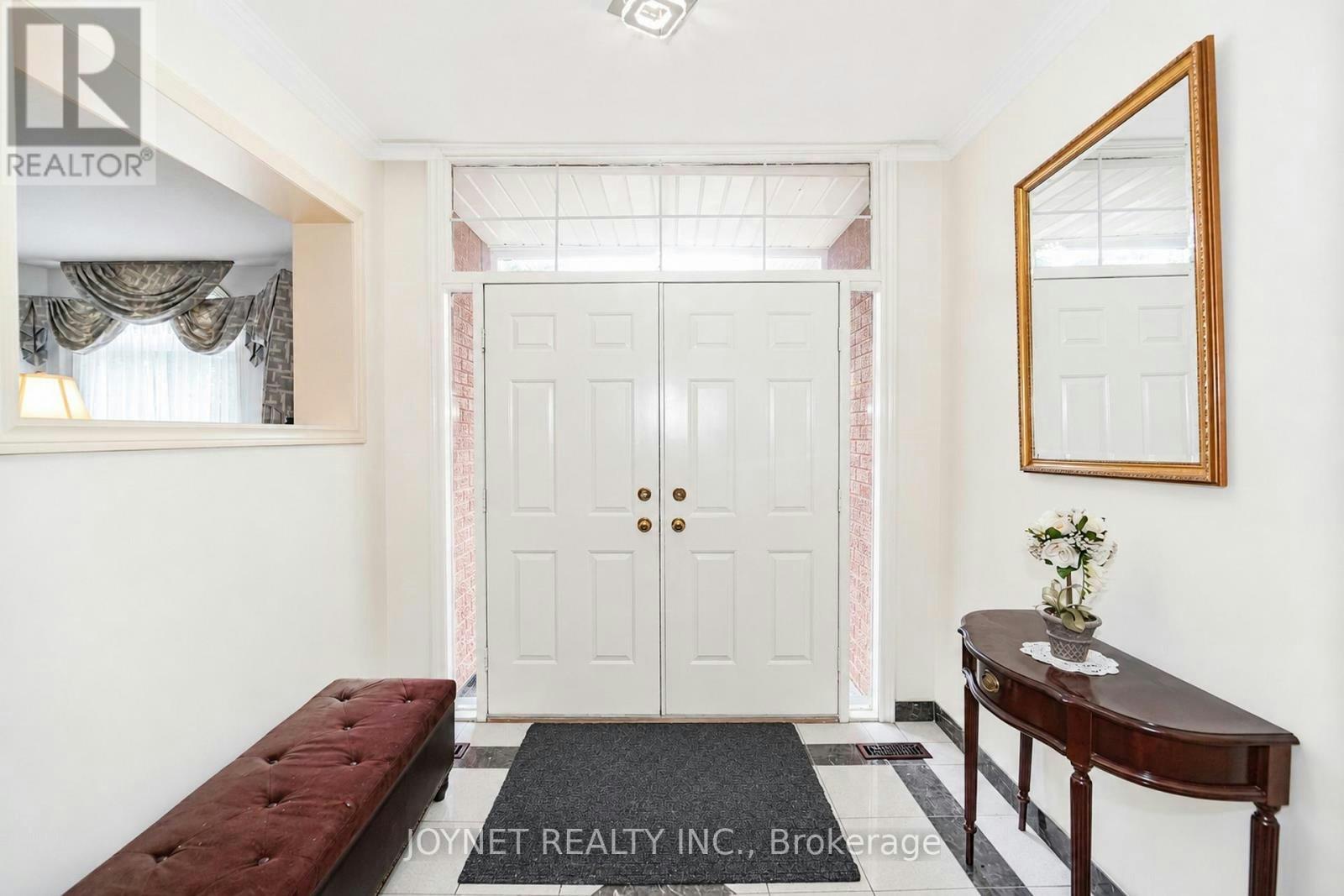 2 Woodriver Street, Richmond Hill, ON, L4S 1B2 - 5