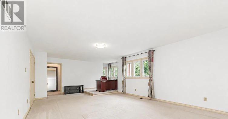 2 Woodriver Street, Richmond Hill, ON, L4S 1B2 - 22