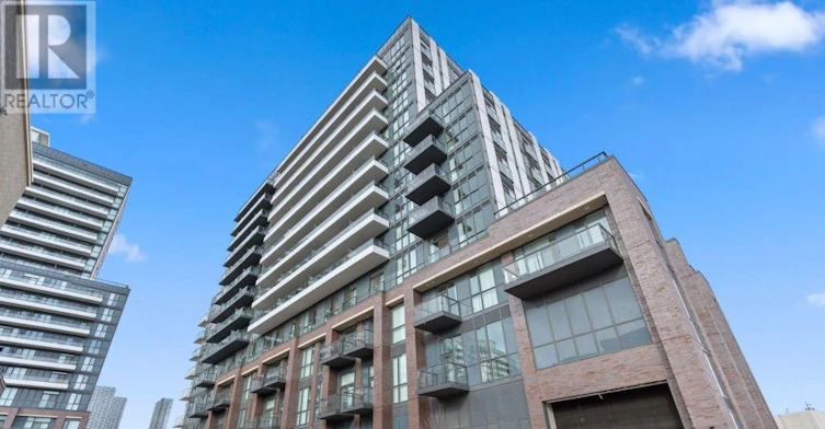 820-60 Honeycrisp Crescent, Vaughan, ON, L4K 0N5 - 12