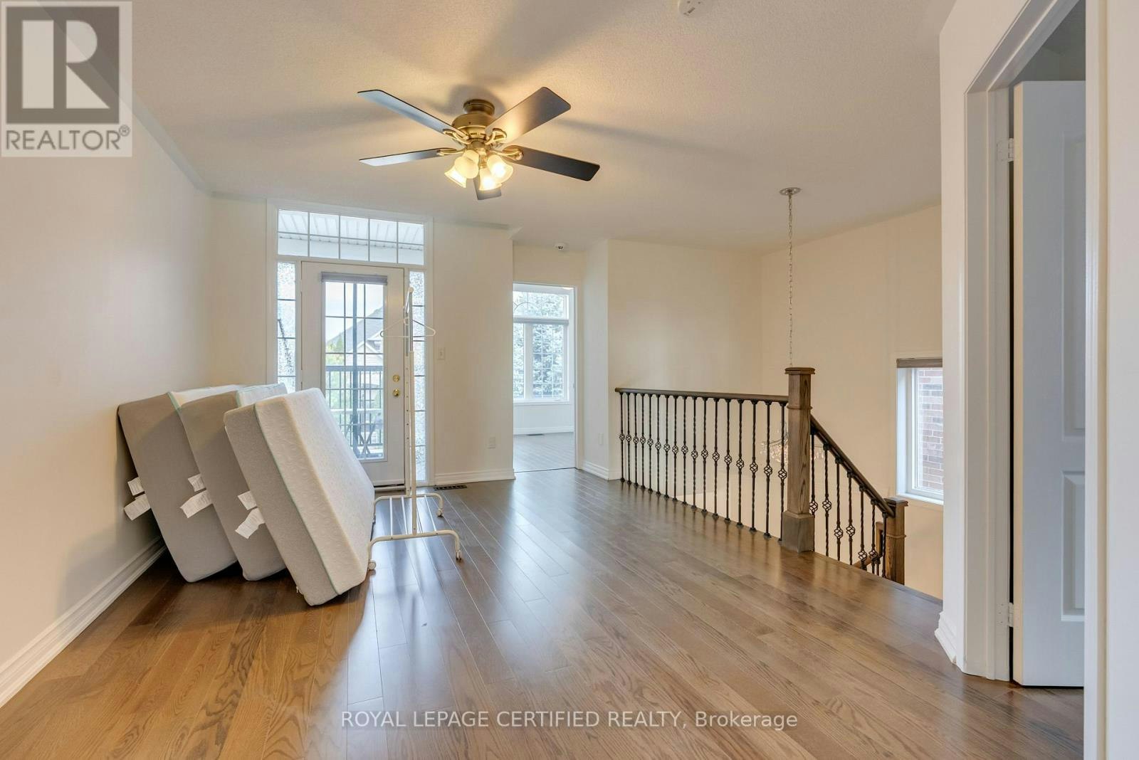 3053 Ferguson Drive, Burlington, ON, L7M 0G5 - 14