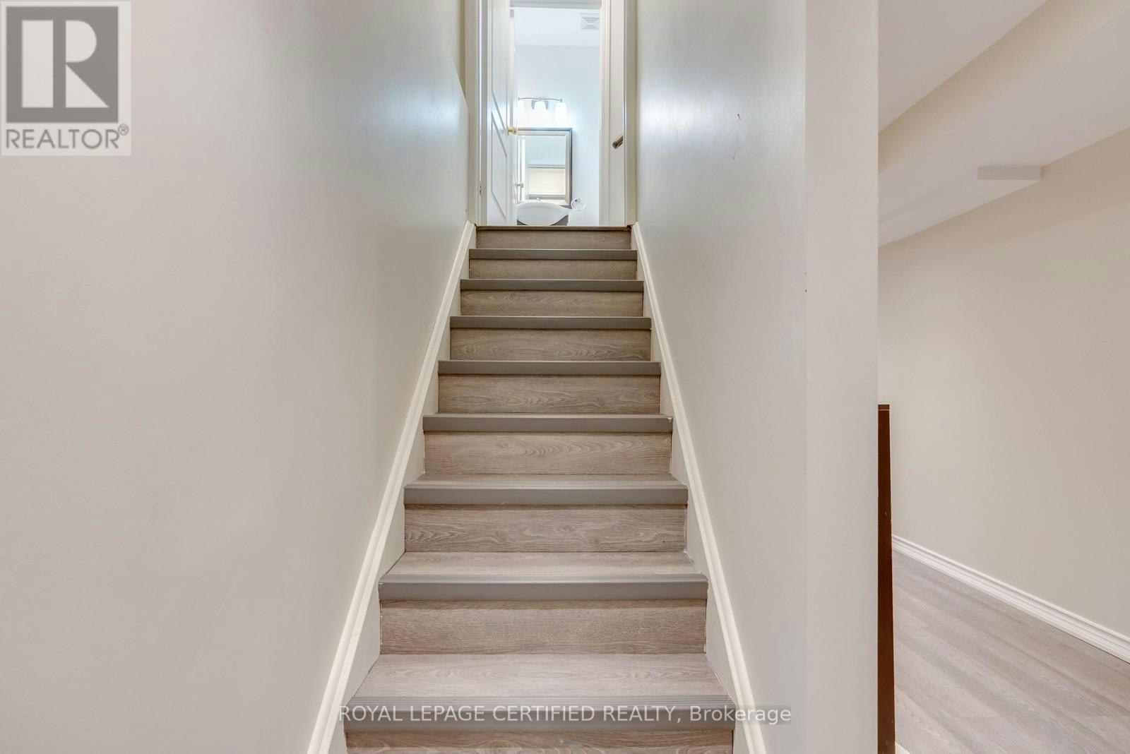3053 Ferguson Drive, Burlington, ON, L7M 0G5 - 27