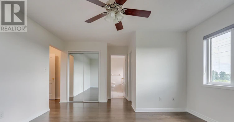 3053 Ferguson Drive, Burlington, ON, L7M 0G5 - 16