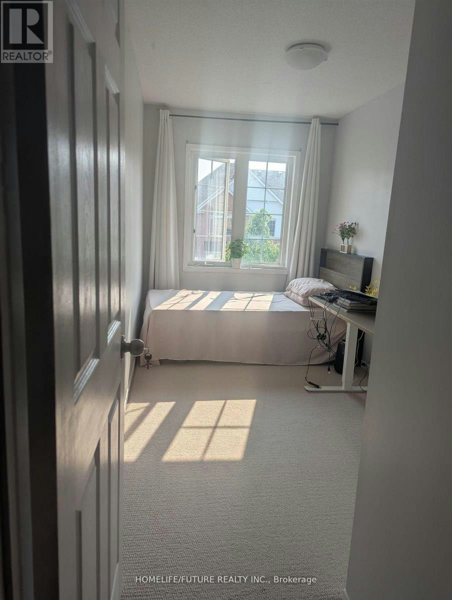 21 Linnell Street, Ajax, ON, L1Z 0K9 - 14