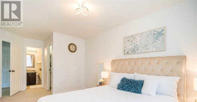21 Linnell Street, Ajax, ON, L1Z 0K9 - 11