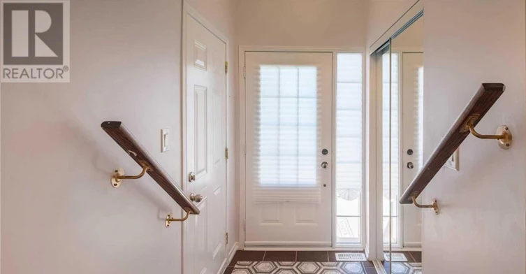 21 Linnell Street, Ajax, ON, L1Z 0K9 - 4
