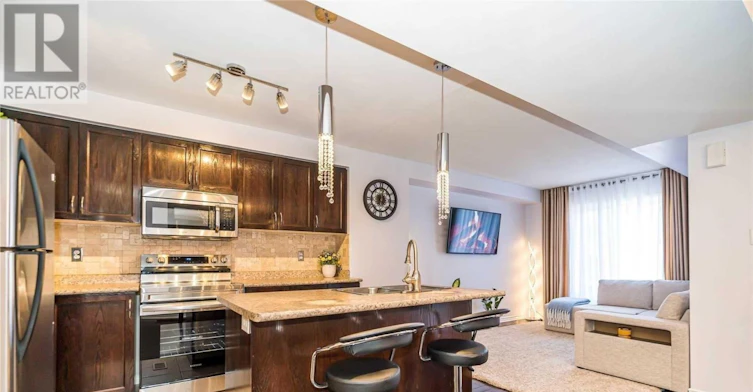 21 Linnell Street, Ajax, ON, L1Z 0K9 - 6