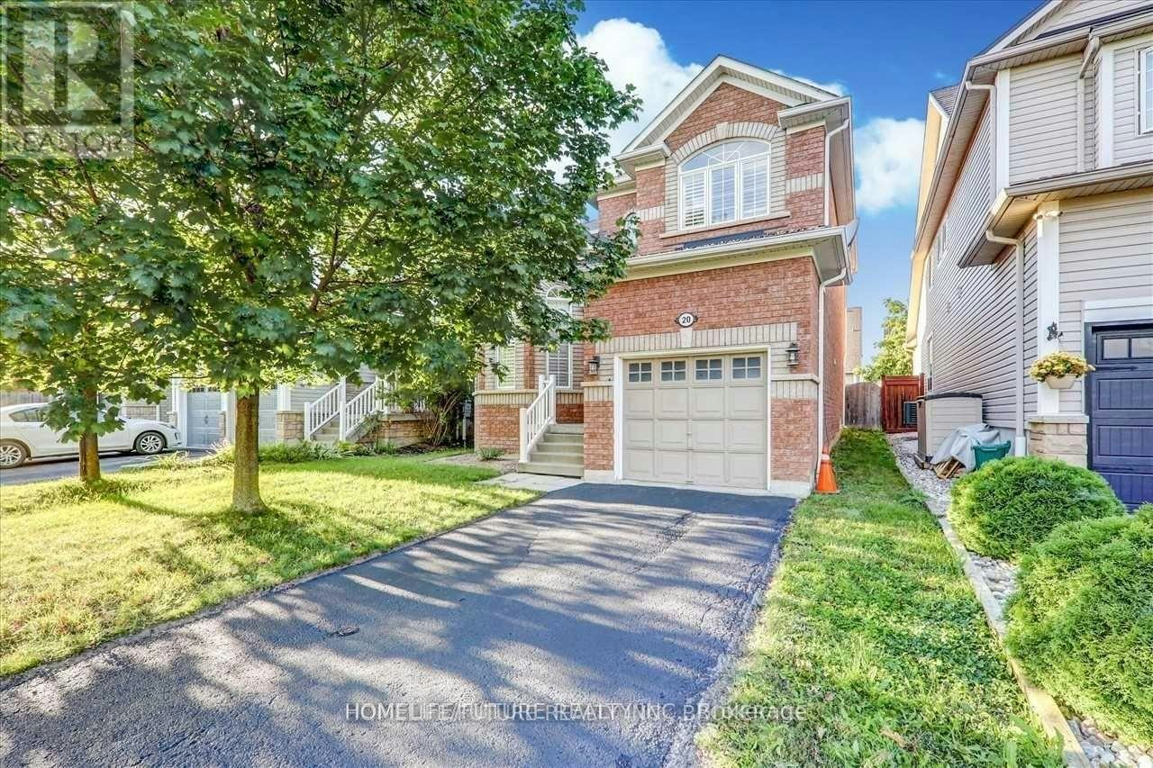 20 Kenilworth Crescent, Whitby, ON, L1M 2M6