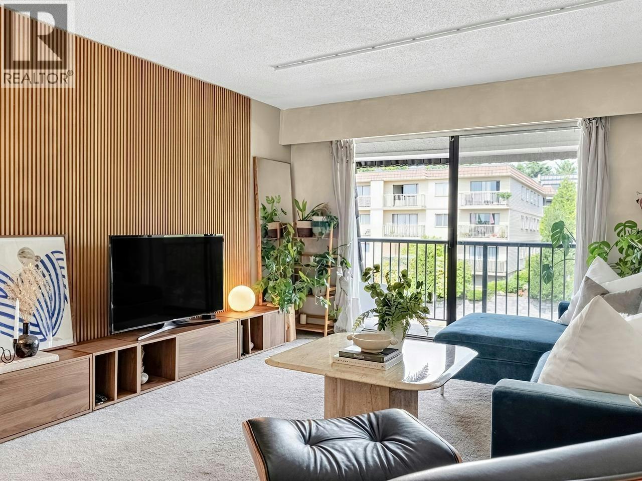 309-275 W 2nd Street, North Vancouver, BC, V7M 1C9