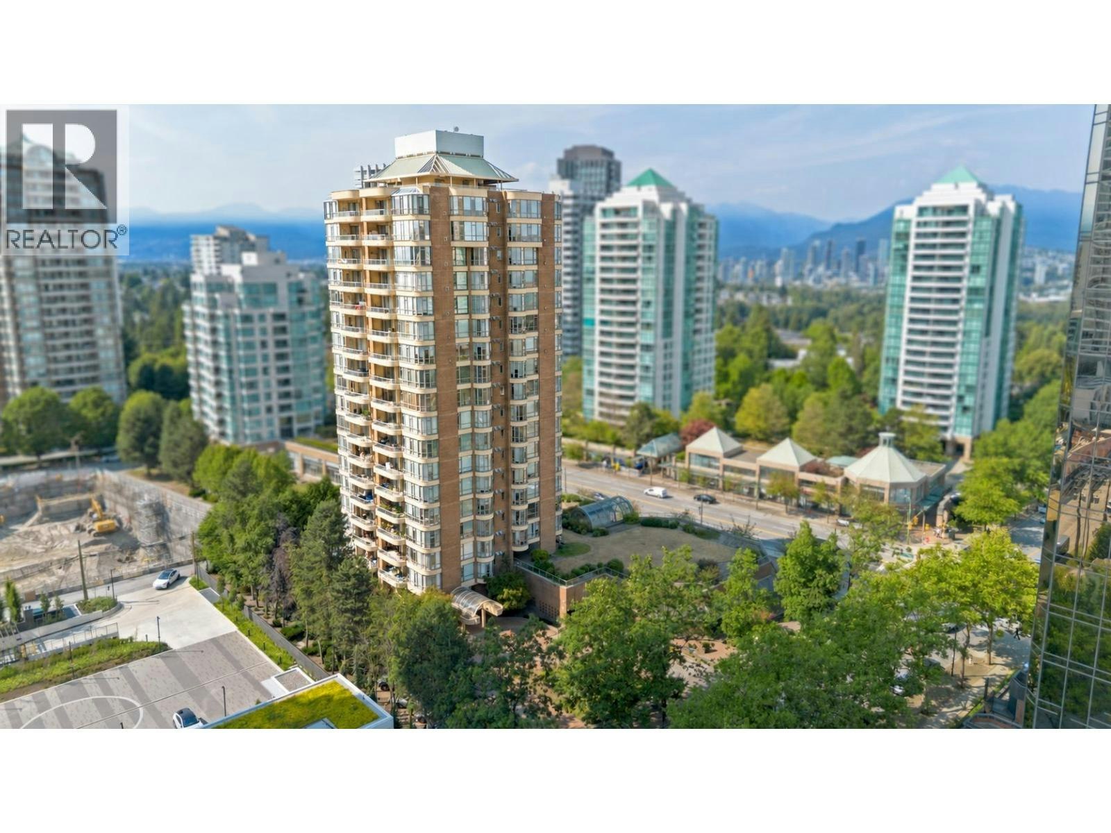 700-5967 Wilson Avenue, Burnaby, BC, V5H 4N9