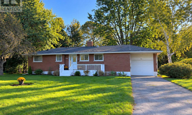 44 Hamilton Avenue