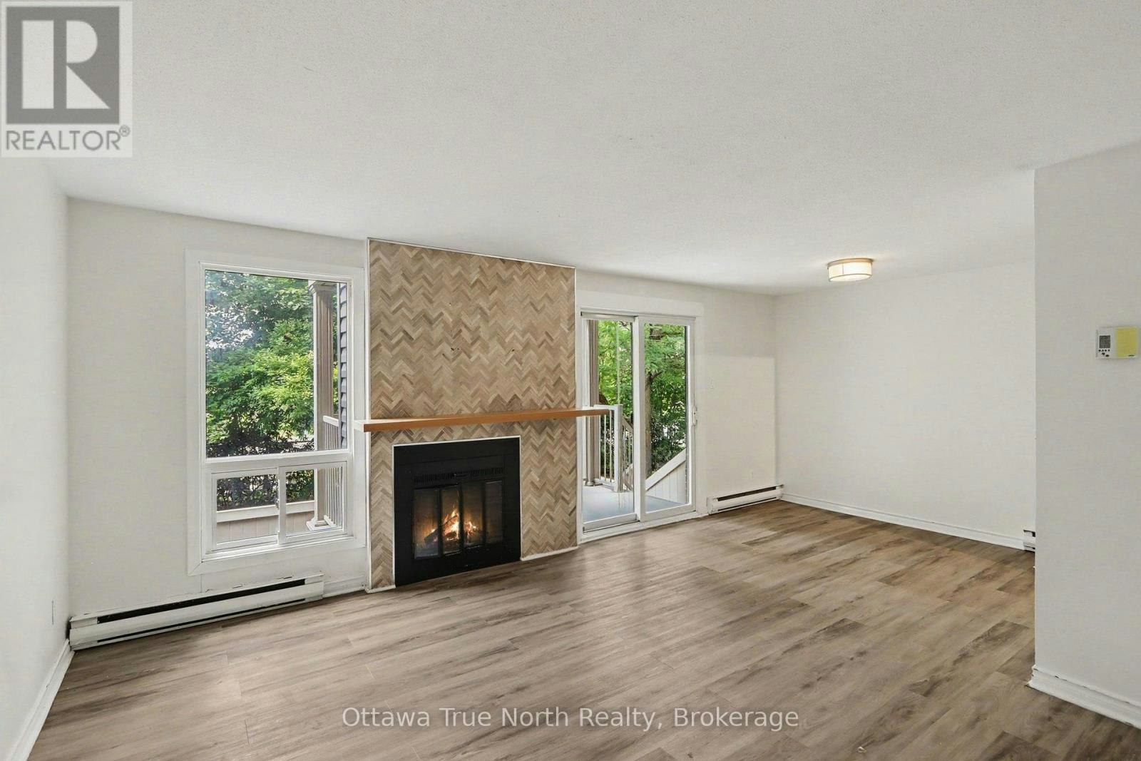 3-4 Sweetbriar Circle, Ottawa, ON, K2J 2K4 - 2