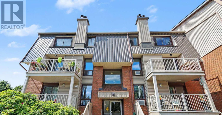 3-4 Sweetbriar Circle, Ottawa, ON, K2J 2K4