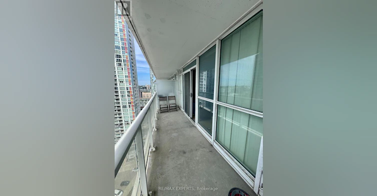 2509-75 Queens Wharf Road W, Toronto, ON, M5V 0J8 - 12