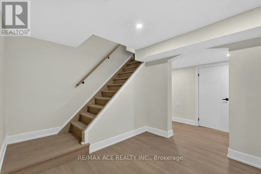 BSMT-11 Faircroft Boulevard, Toronto, ON, M1N 2W9 - 6