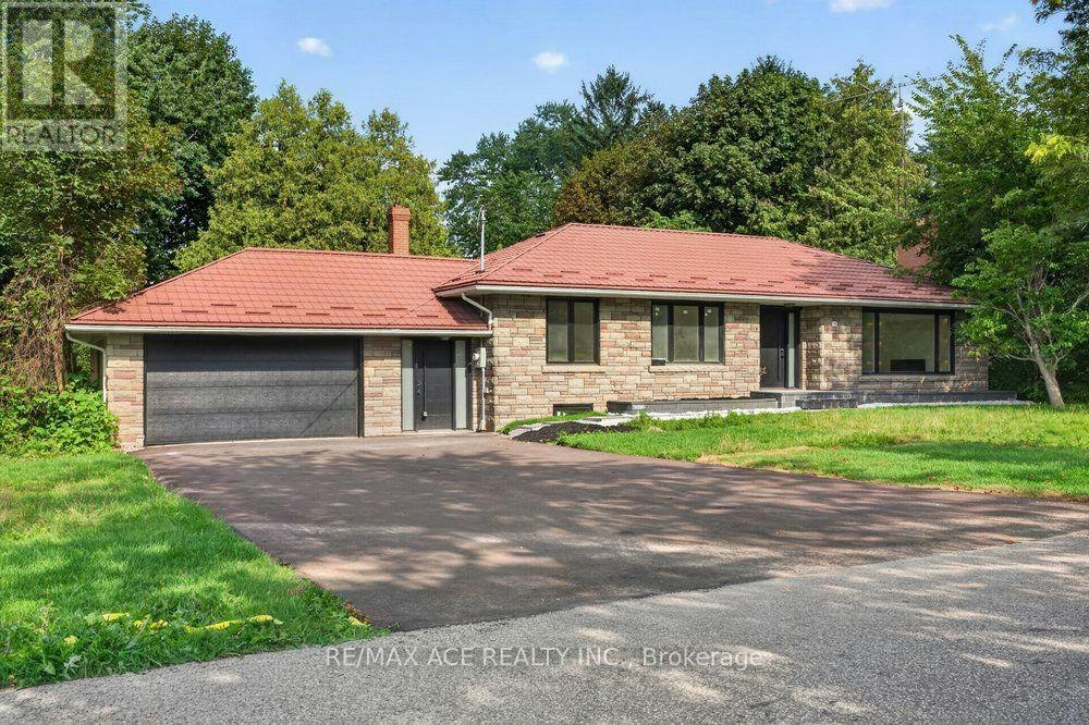 BSMT-11 Faircroft Boulevard, Toronto, ON, M1N 2W9