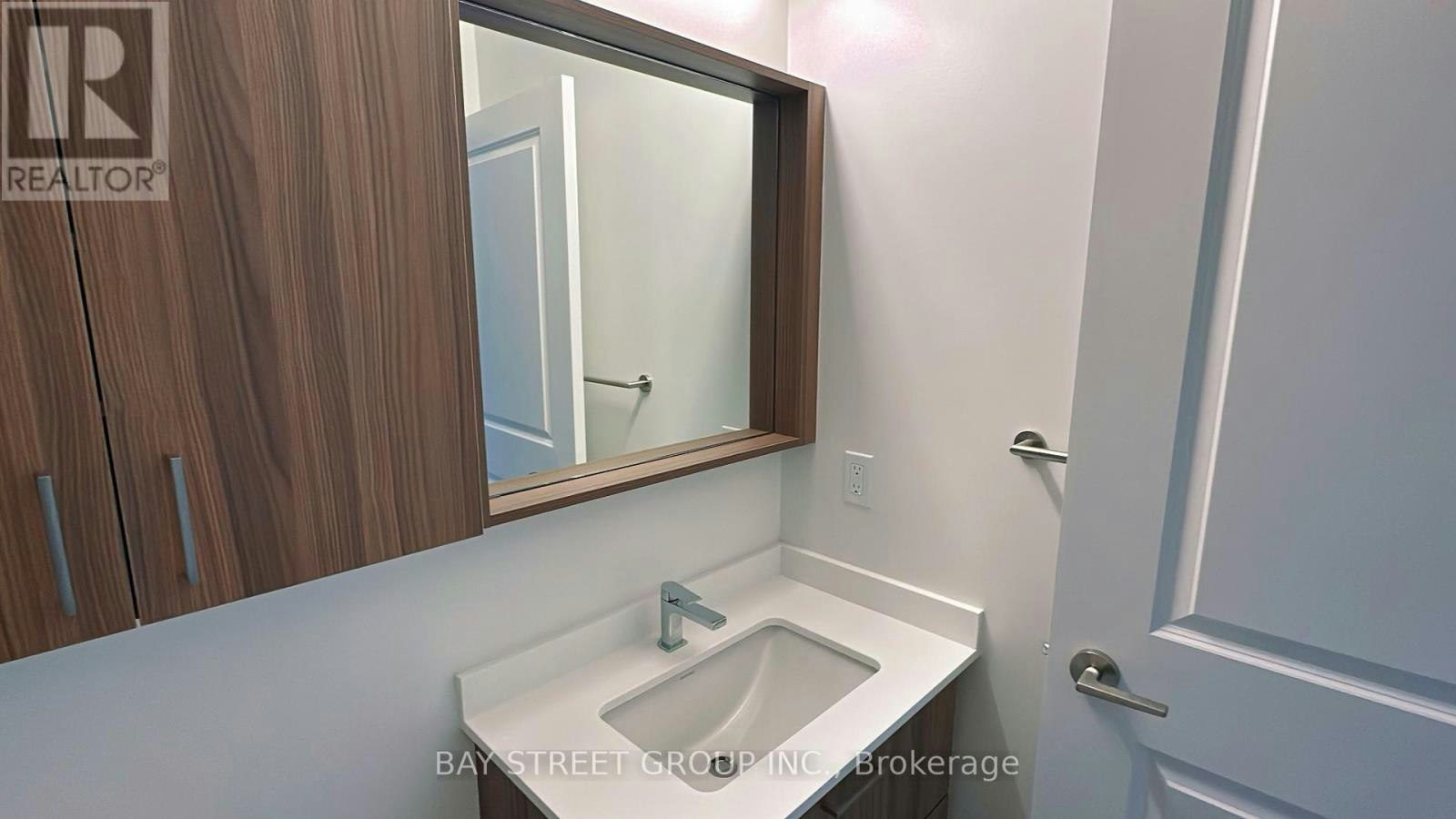 B3001-50 Upper Mall Way, Vaughan, ON, L4J 4P8 - 6