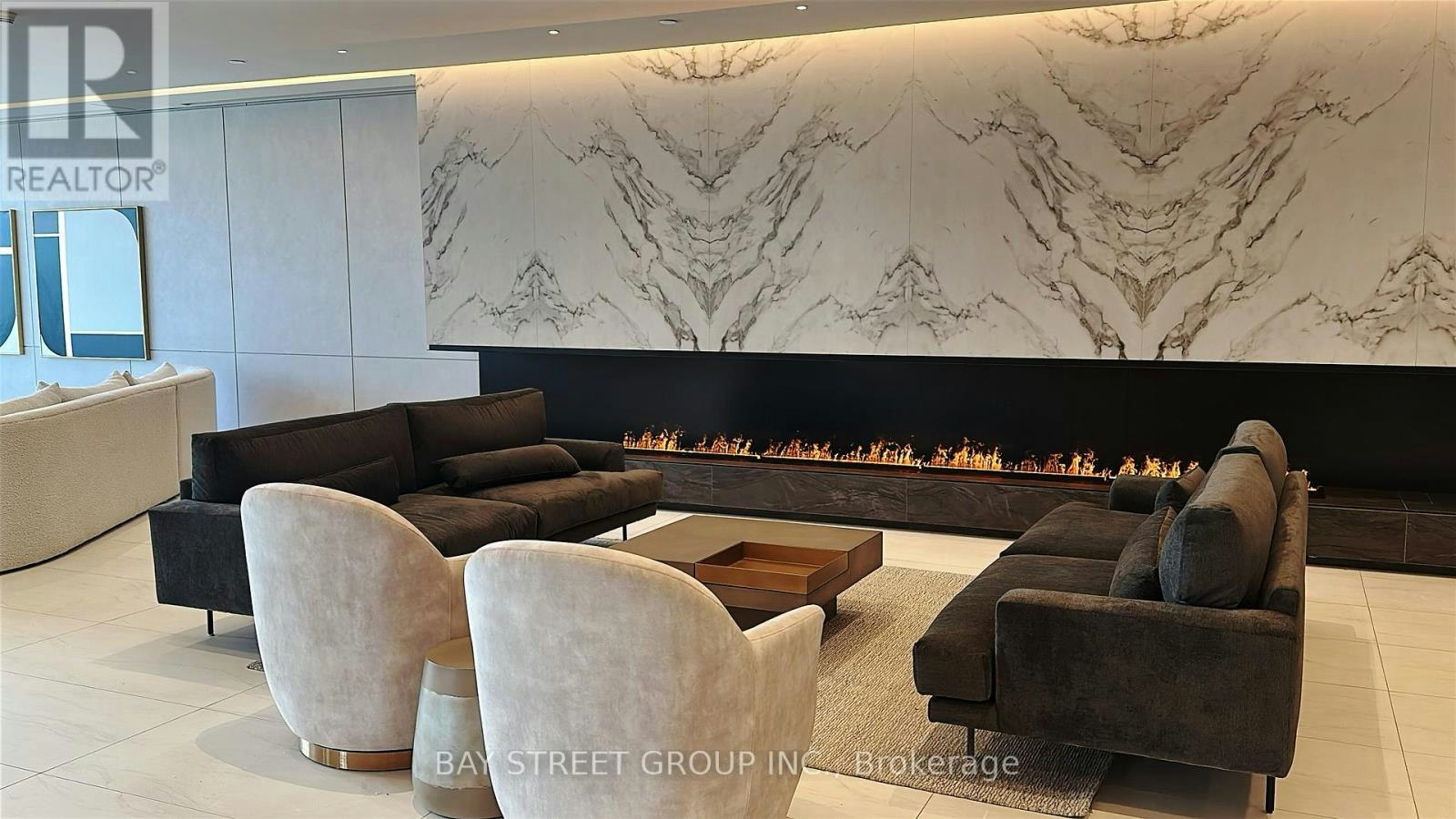 B3001-50 Upper Mall Way, Vaughan, ON, L4J 4P8 - 2