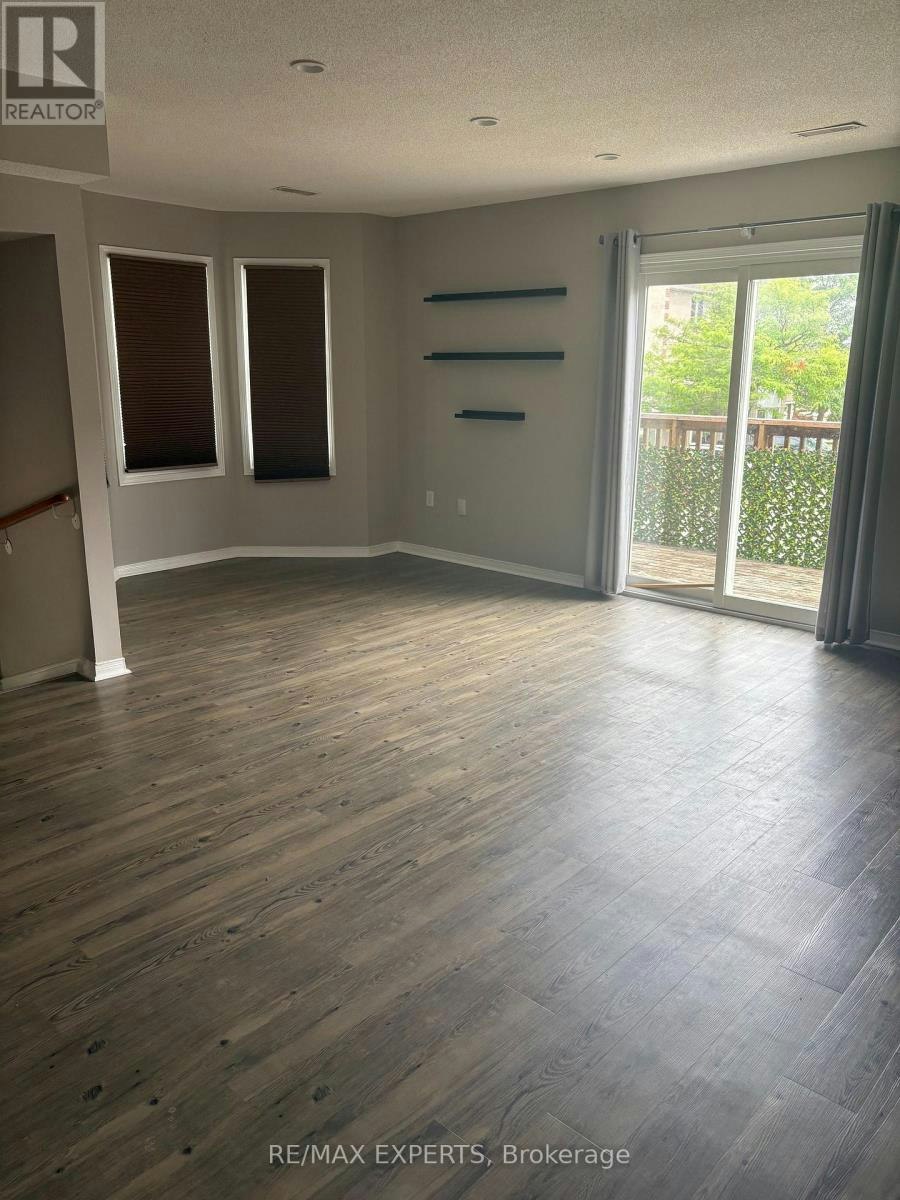 36-119 D'ambrosio Drive, Barrie, ON, L4N 7R7 - 2