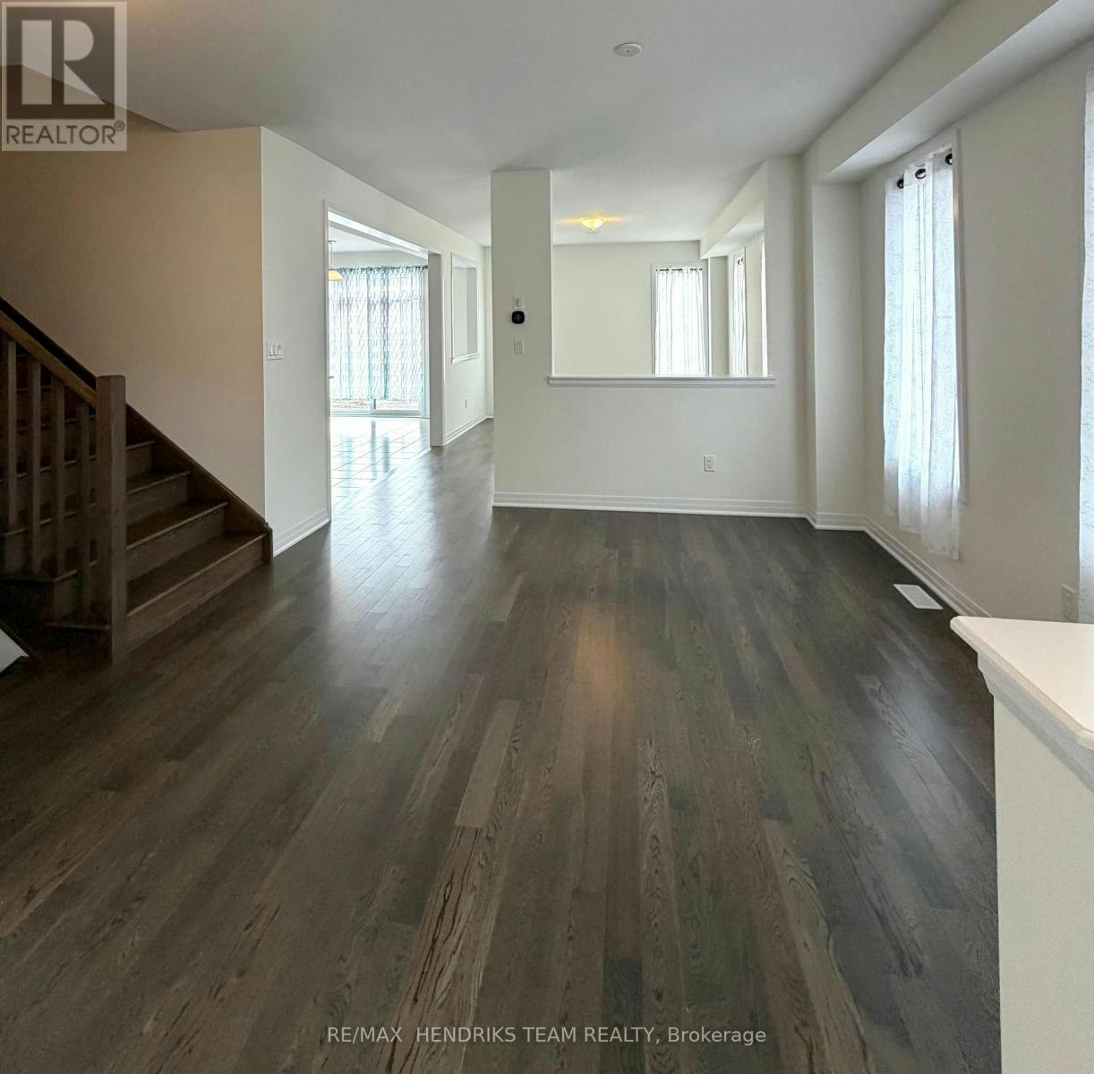 5 Derose Avenue S, Thorold, ON, L3B 5N5 - 6